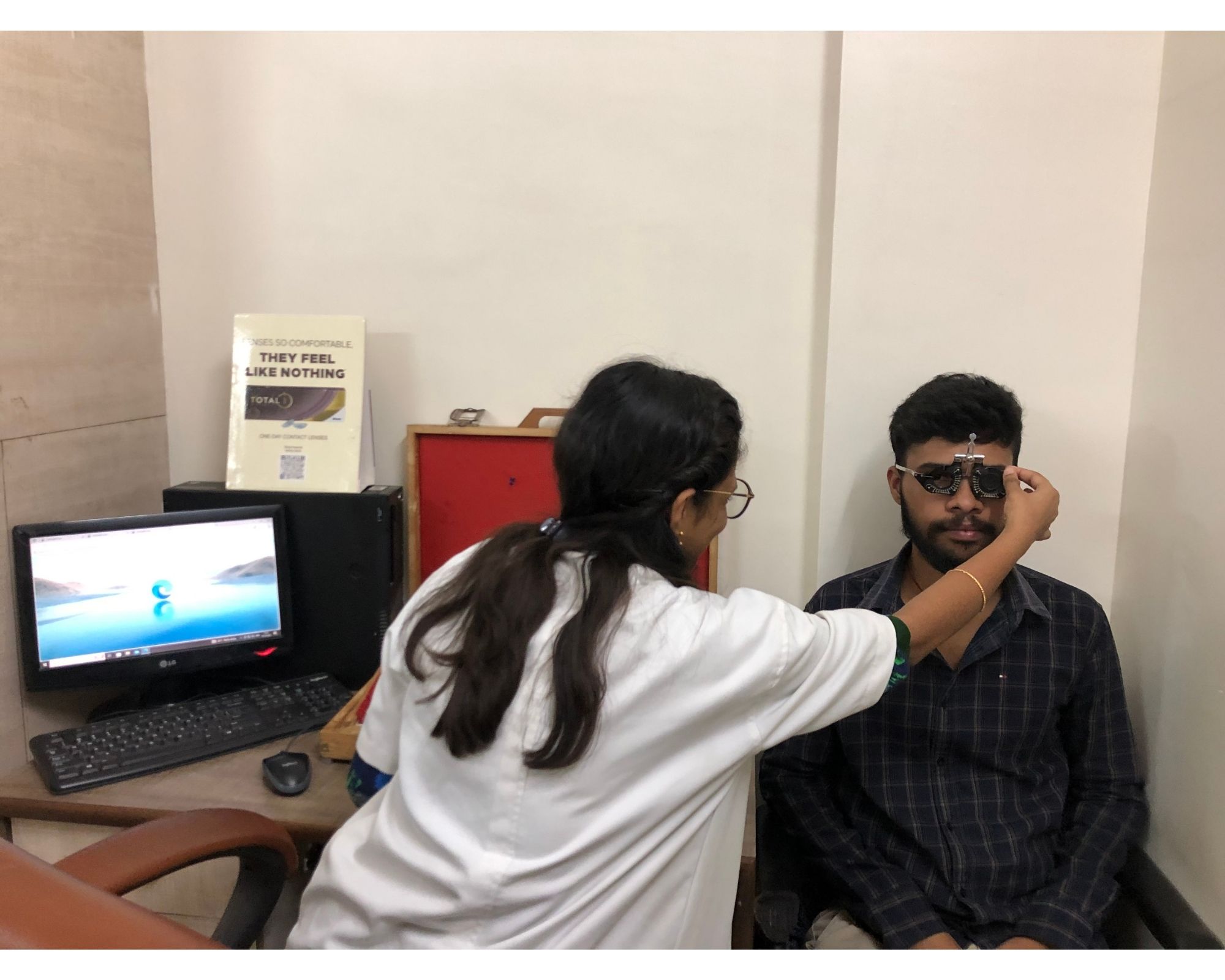 student doing PMT Checkup to patient