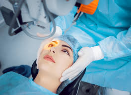 Laser cataract eye surgery