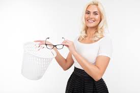 Eye surgery to get rid of glasses